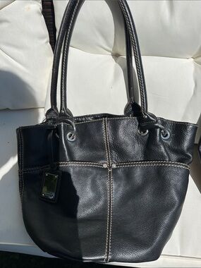Classic Tignanello  Black Leather Tote Bag with Contrast Stitching